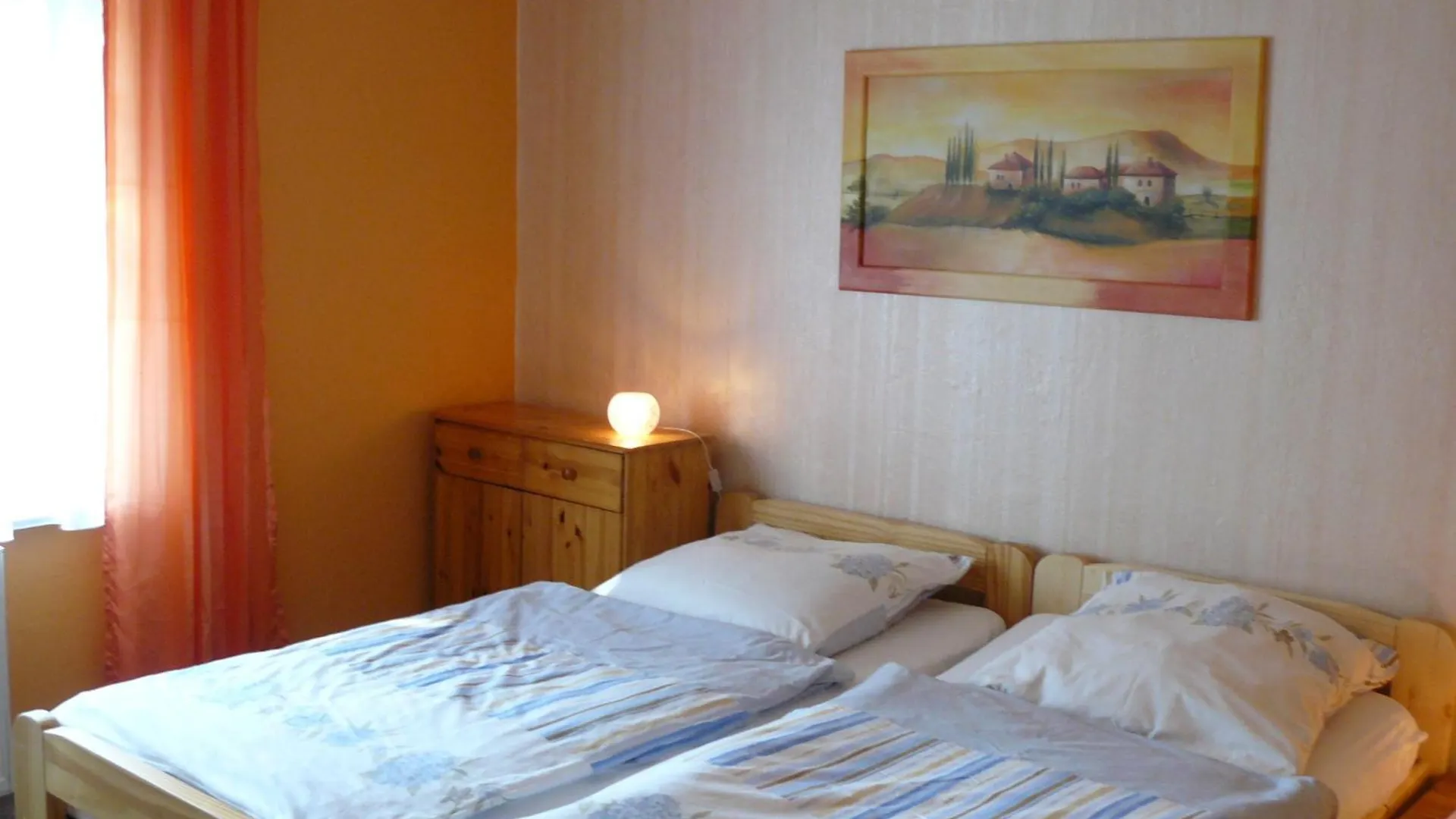 Apartment Ferienwohnungen Markgraf Dresden